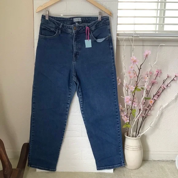 Ava & Viv Women's Straight Leg Jeans in Blue - Picture 5 of 9